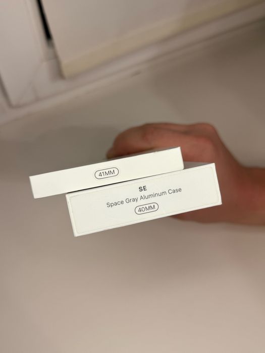 Apple Watch SE 40 мм (2022) — повний комплект