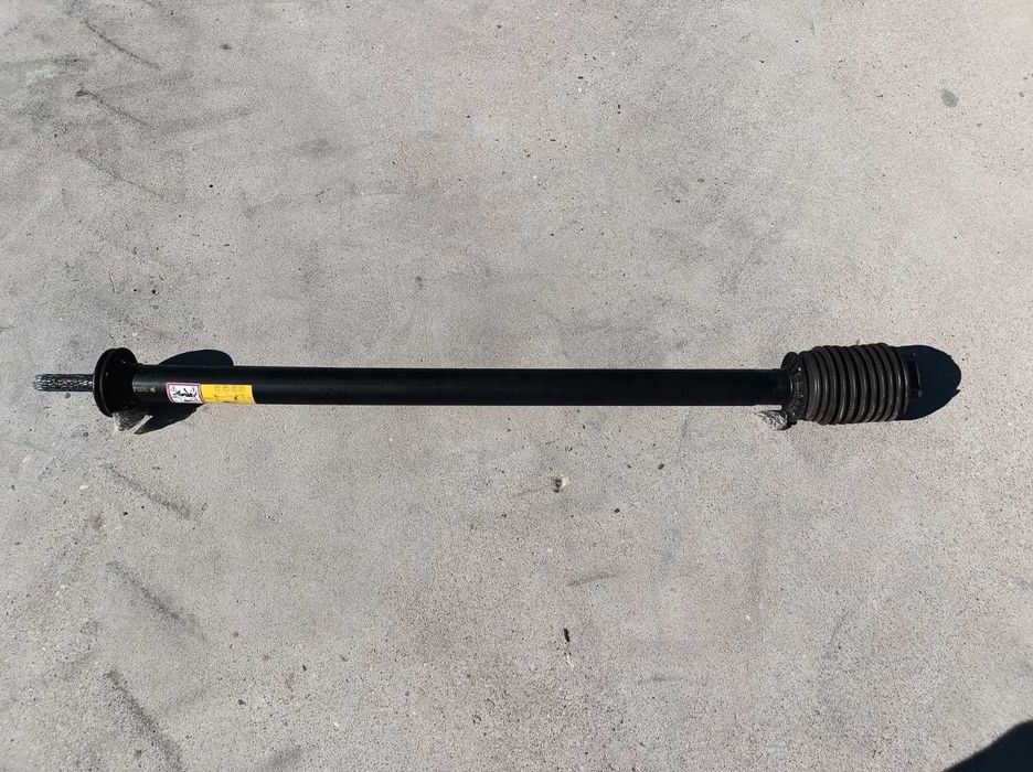 Przekaźnik wałek WOM wał Bondioli Pavesi Przetrząsacz SAMASZ P10-1100