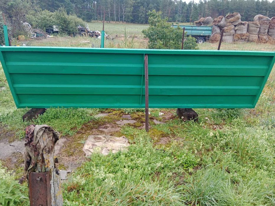 Sprzedam burty do przyczepy Awarol