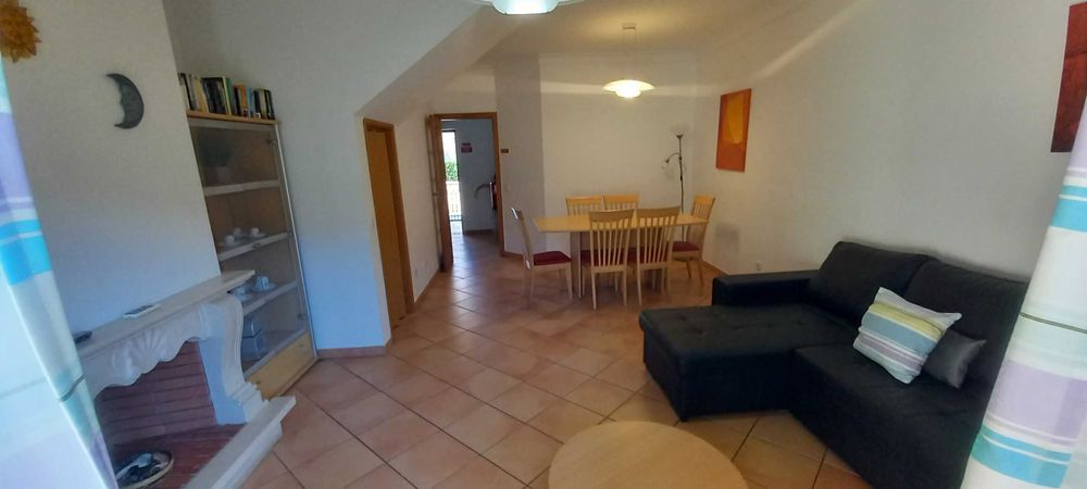 Moradia Geminada Duplex Albufeira