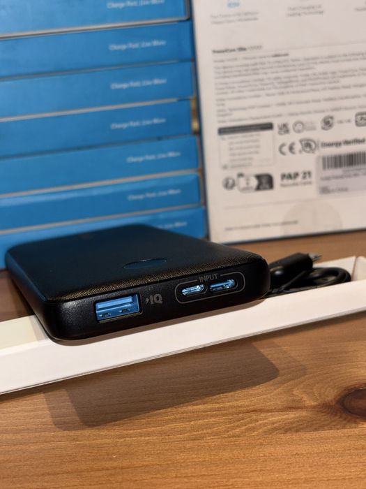 Powerbank Anker PowerCore Slim 10000 mAh | Czarny | NOWY | Komplet