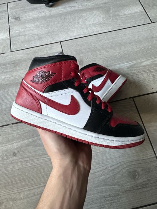 Buty air jordan 1 mid bred toe