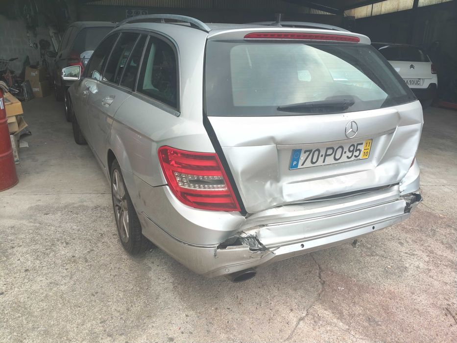 Mercedes c220acidentada