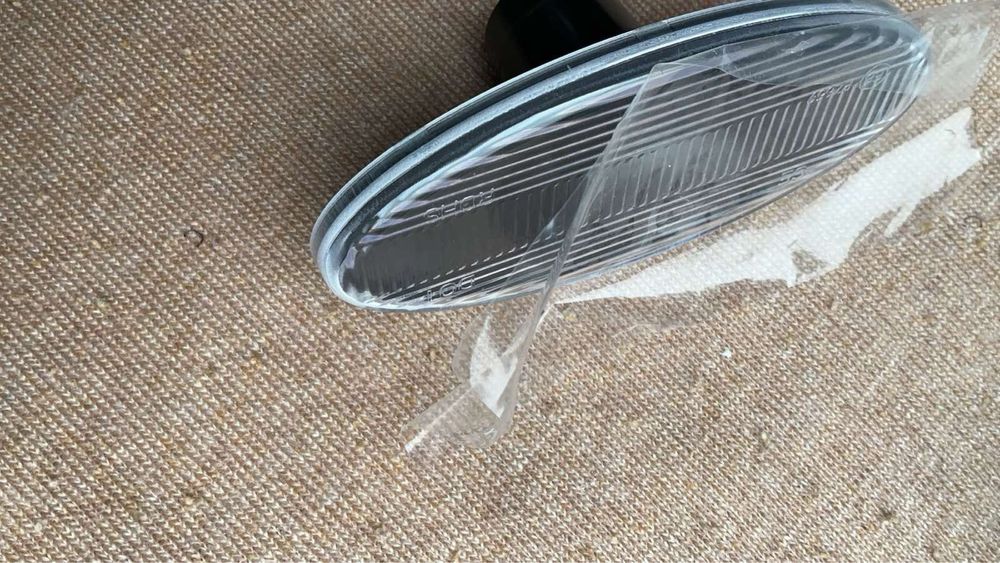 Габарит Renault Master Opel Movano Nissan NV400 освітленя мото