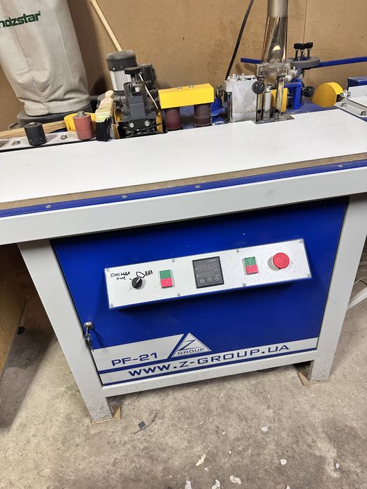 Кромкооблицювальний верстат PF-21 (клейет і фрезерує), Z-Group