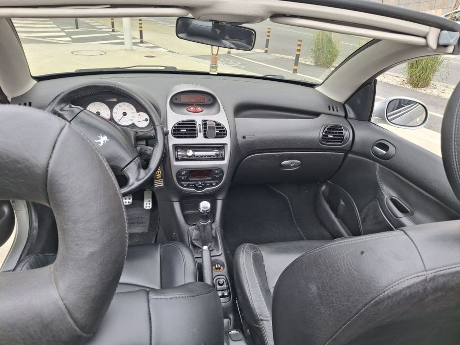 206cc 1.6 cabrio compacto 2004
