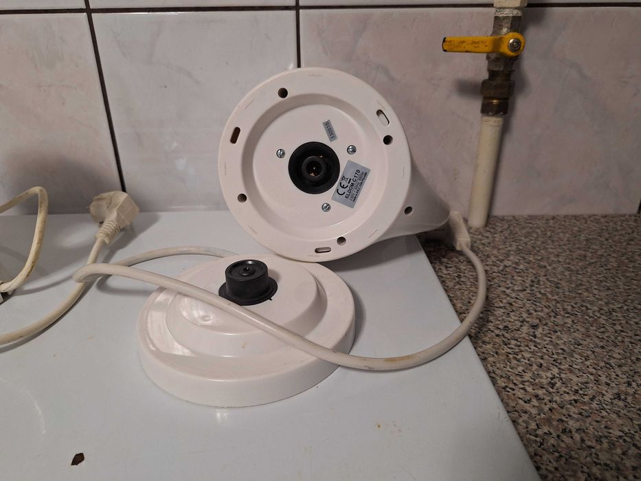 Czajnik elektryczny Eldom