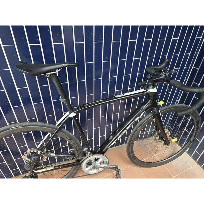 Trek carbono ultegra di2 rodas de carbono