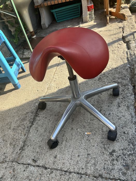 Vendo cadeira de escritorio 360