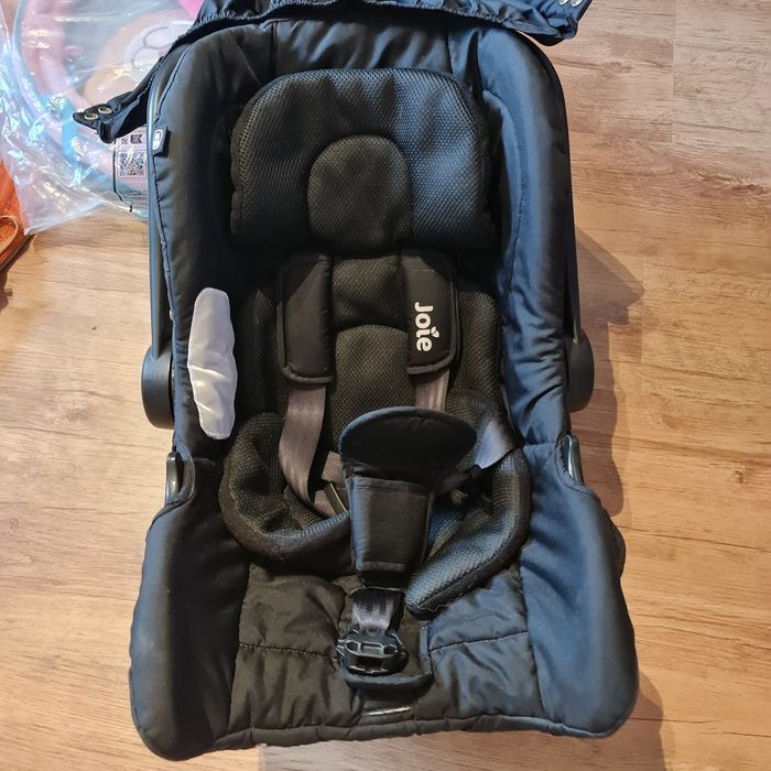 foltelik samochodowy jolie