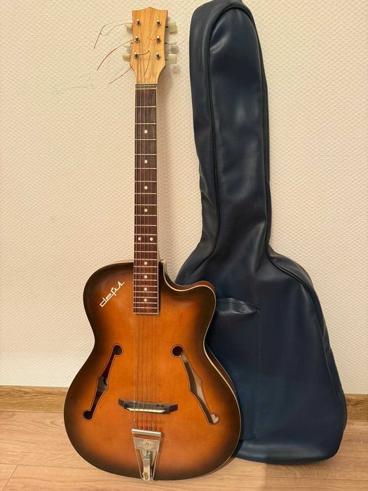 Gitara Defil Jazz