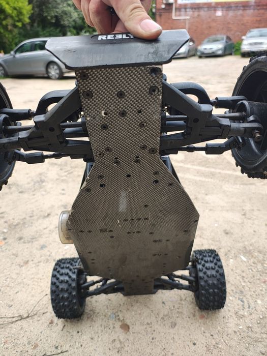 RC reely carbon 30cm 4x4 tc spalinowy RC spalinowy