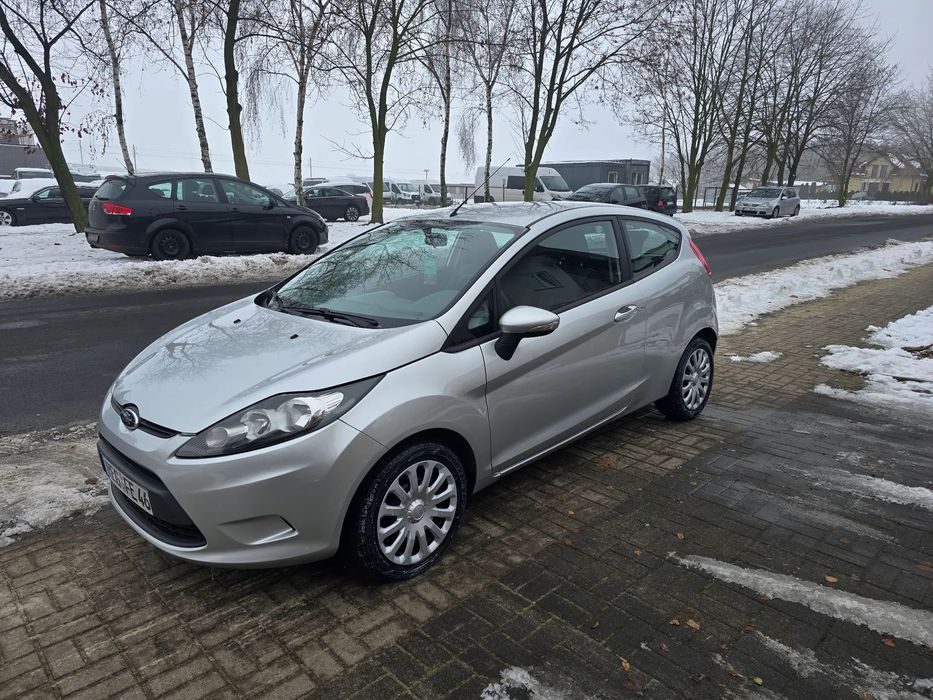Ford Fiesta Gotowa Do Rejestracji. Potwierdzony Przebieg Auta.