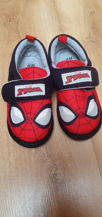 Kapcie Spider-Man H&M r.30/32