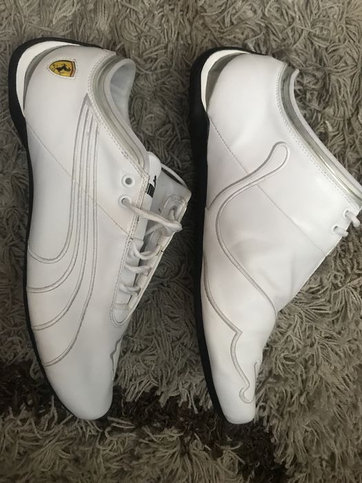 Кросівки чоловічі