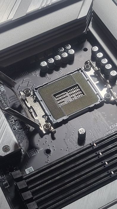 MSI Z790 PROJECT ZERO (Socket 1700? INTEL 12 13 14 gen, Z690)