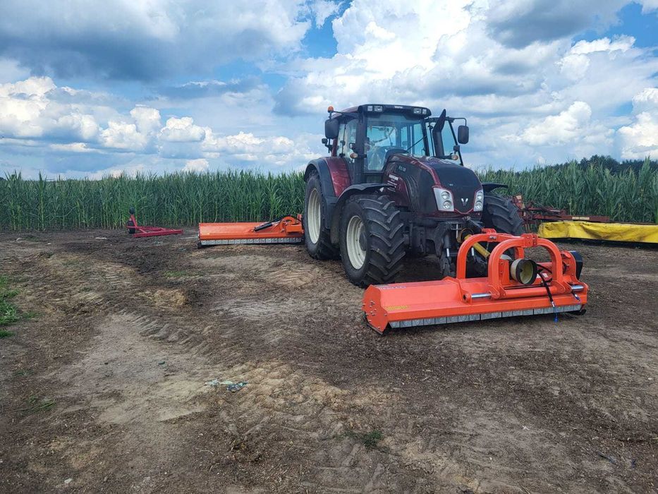 Potężny mulczer tylno boczny na pantografie Kosiarka Bijakowa 245APP