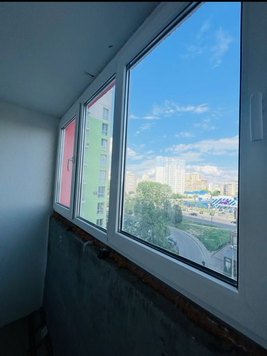 Здається 2-на квартира в новобудові біля Епіцентра!