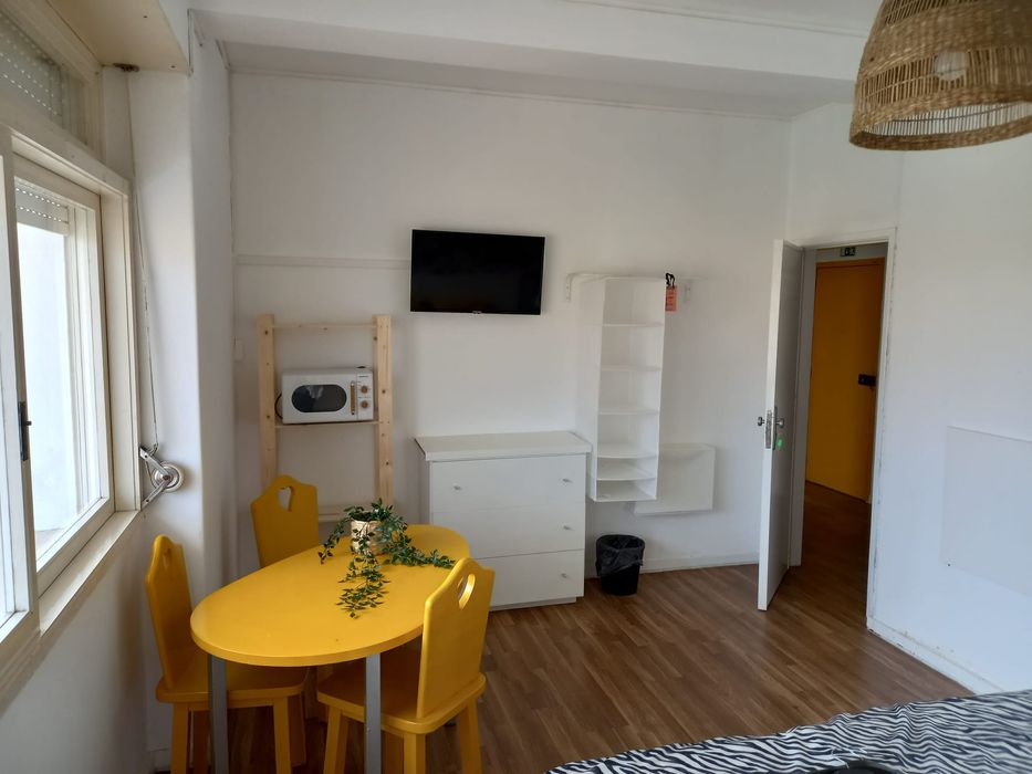 Peniche Apart T2 centro, praias.
