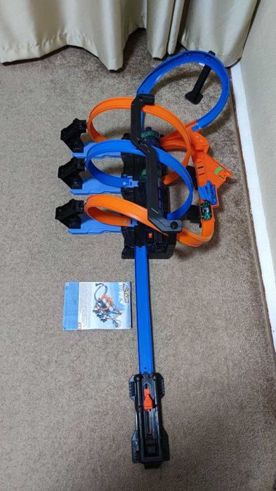 Hot Wheels трек Неймовірний віраж ftb65