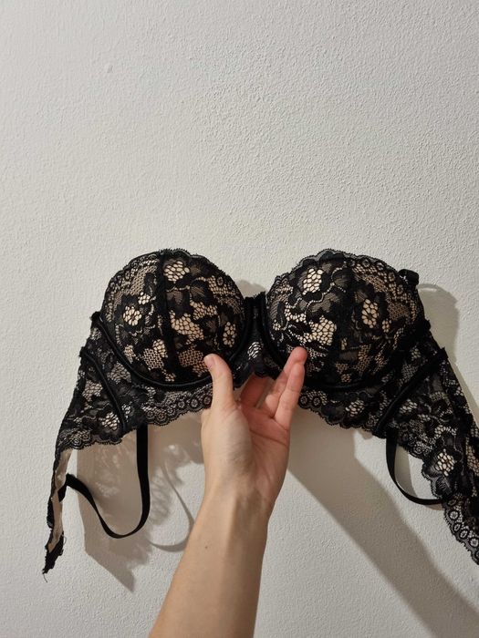 Stanik biustonosz bielizna