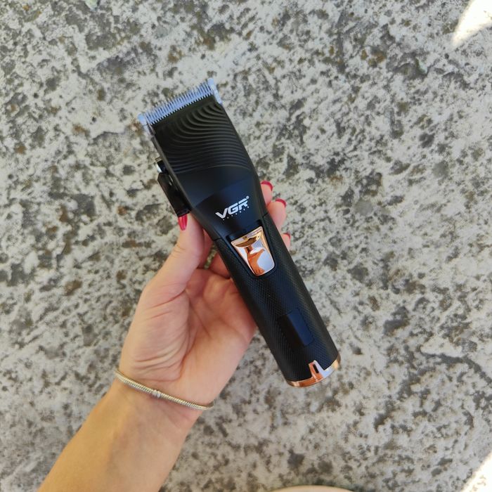 Машинка для стрижки VGR V-280!Топова якість !
