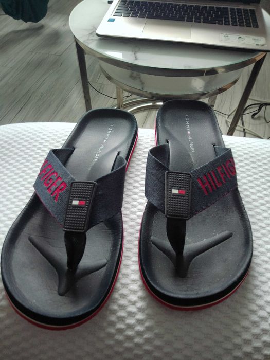 Japonki męskie Tommy Hilfiger rozm 41  jak NOWE