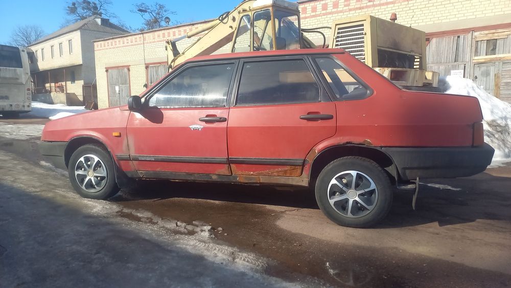 Продам ваз 21099