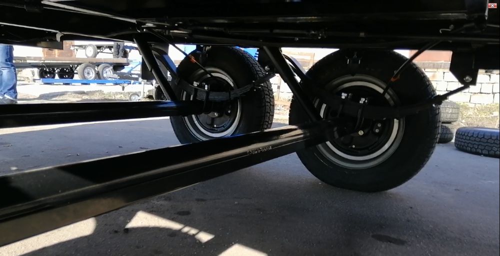 Прицеп Двухосний Гальмівний КРД 128 для легкового авто чи буса.