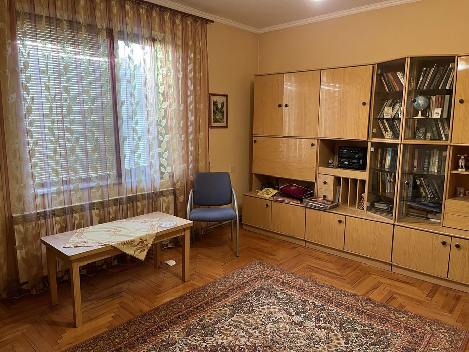 Дім 232 м2 приват ділянка 7 сот Берегово Бем Йожефа 62-A