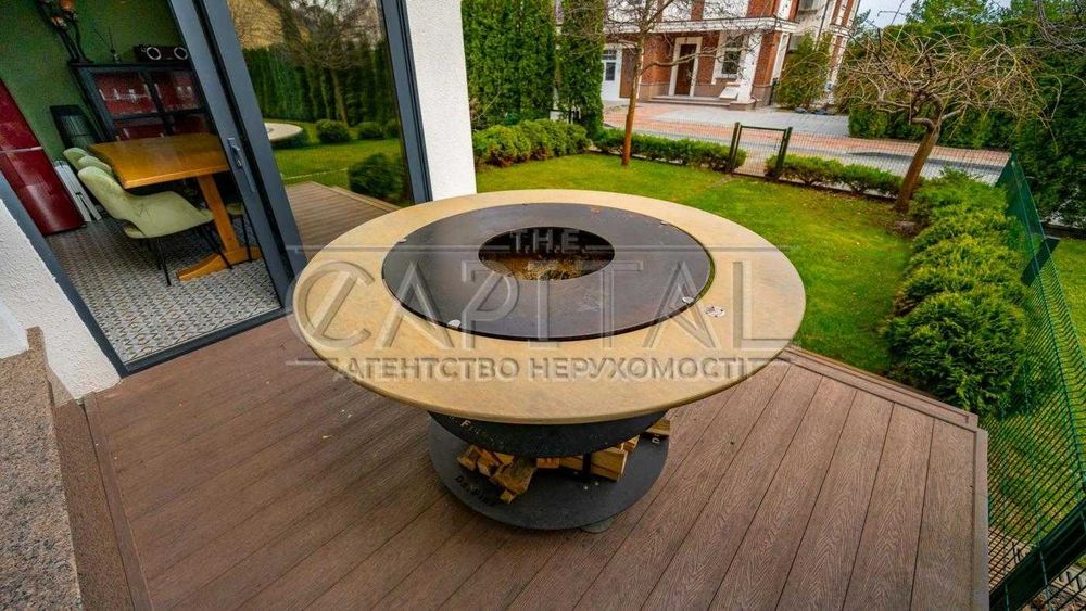 Таунхаус з терасою/газ/на березі річки/КМ Сонячний Луч, Козин