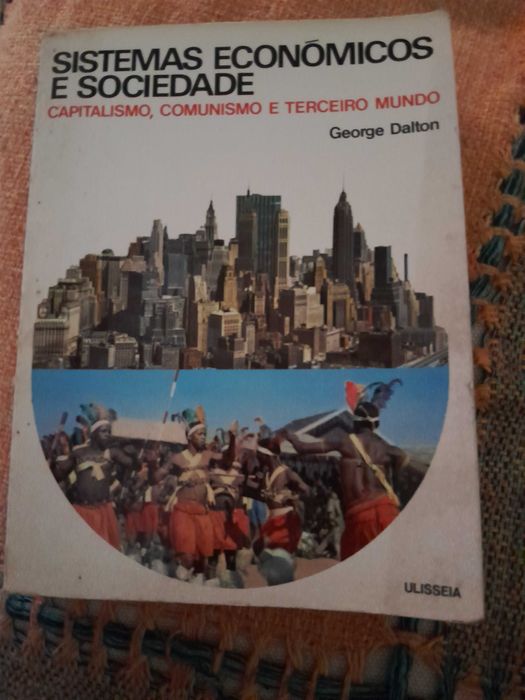 Sistemas econômicos e sociedade