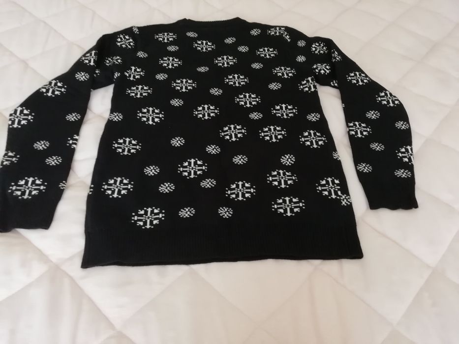 Camisola de inverno.A malha. Nova com etiqueta.