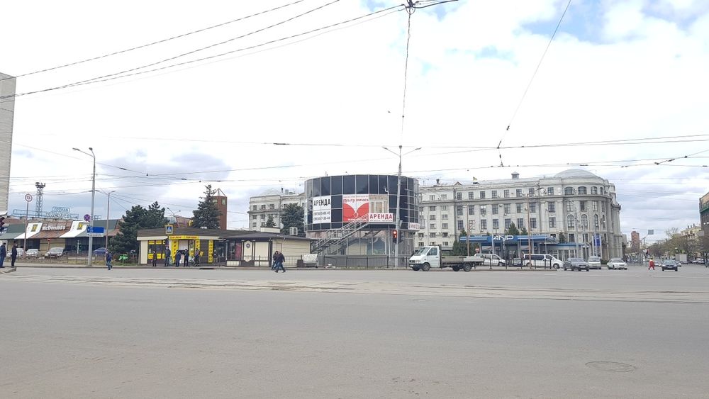 Супер предложение аренды сдам прямо на 1ой линии 33кв.м
