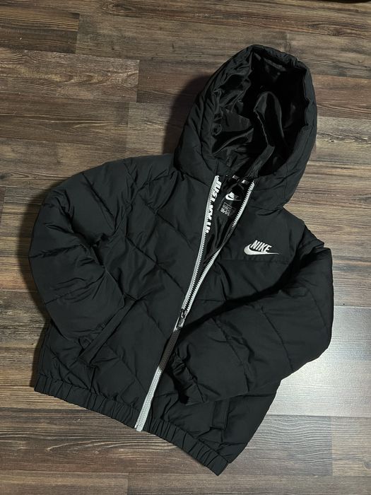 Дитяча куртка 6-7 років