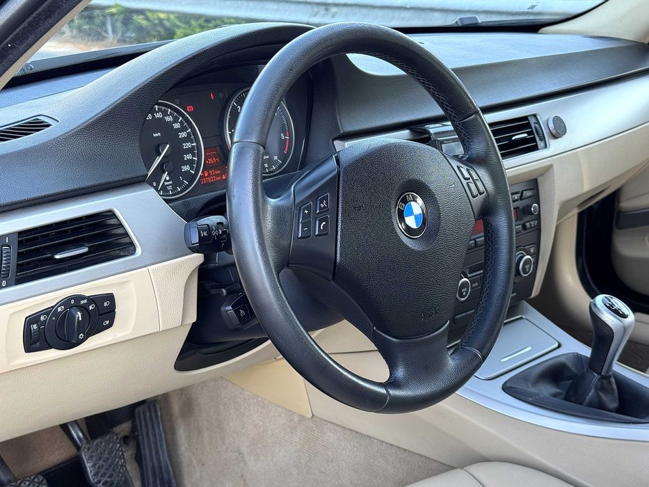 BMW 318 D Touring C/Nova