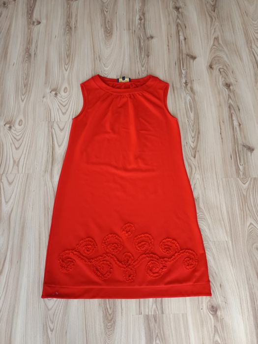 Pompoos Czerwona sukienka 42