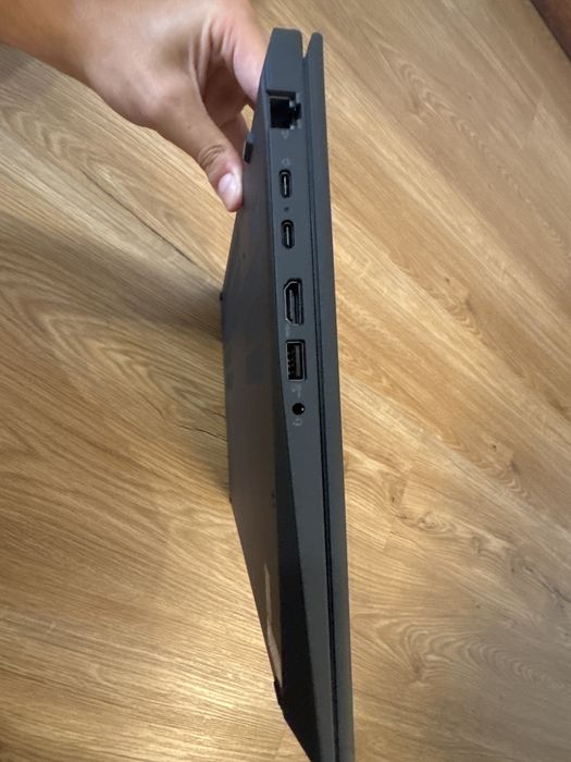 Lenovo Thinkpad P16s Gen 2 AMD