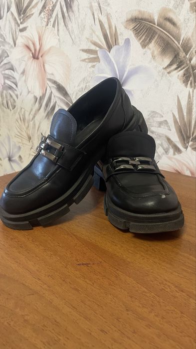 Туфлі жіночі шкіряні 25,5см