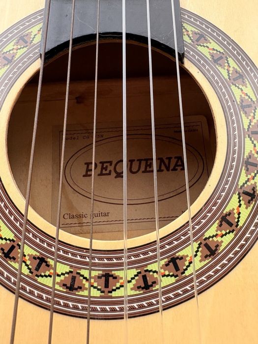 Gitara klasyczna + STROIK + STATYW + KOSTKA | bardzo dobry stan