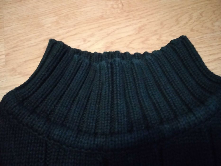 sweter z golfem/ warkocze S/M