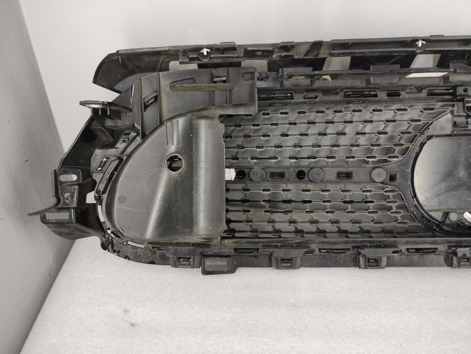 Grill atrapa Mercedes E klasa W213 W238 Lift AMG Diamount