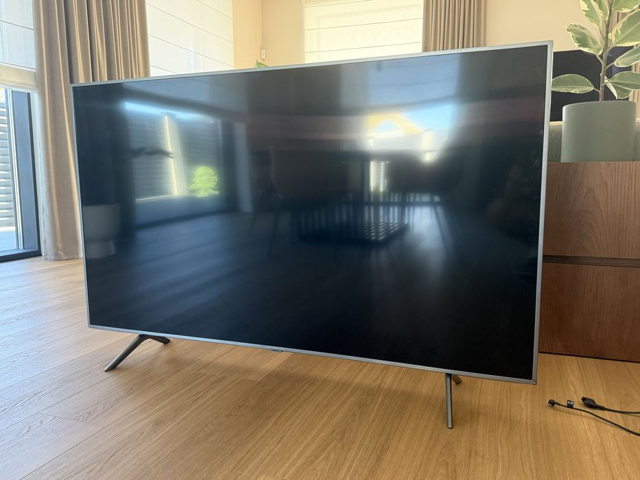 Телевизор Samsung QE65Q67RAU