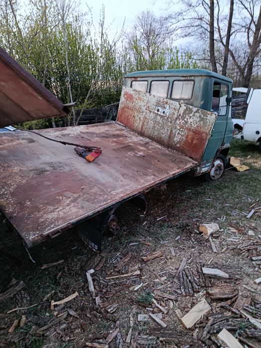 Продам два мерседес 508д