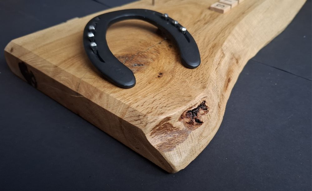 Wieszak na klucze, podkowa na szczęście, nietypowy prezent.