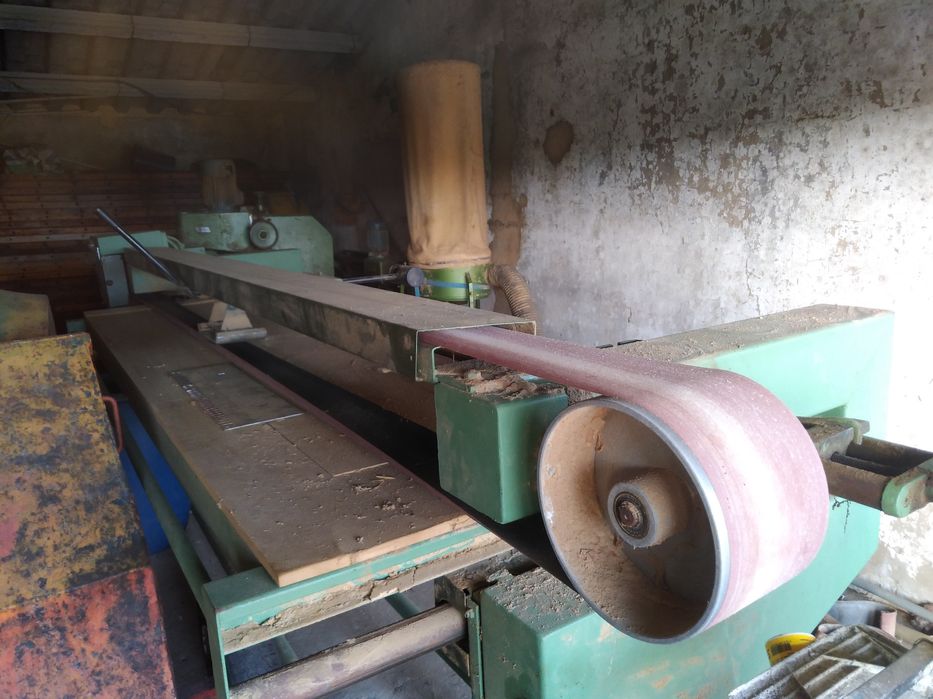 Lixadeira de cinta para carpintaria ou serralharia