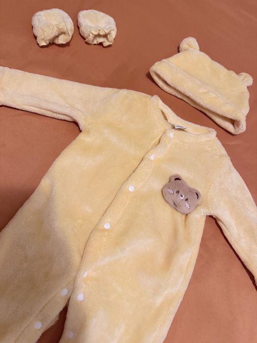 Babygrow bebe fatinho com luvas e gorro