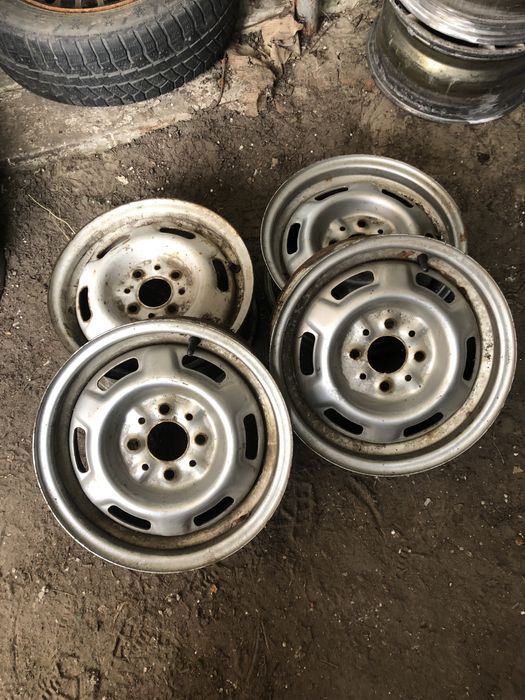 Железные колеса на ваз р13