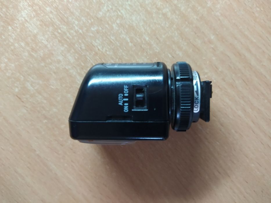 Накамерный свет Sony HVL-S3D