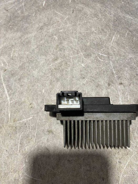 Резистор пічки опір вентилятора обдуву Mazda 3 BK 3M5T14B342AB